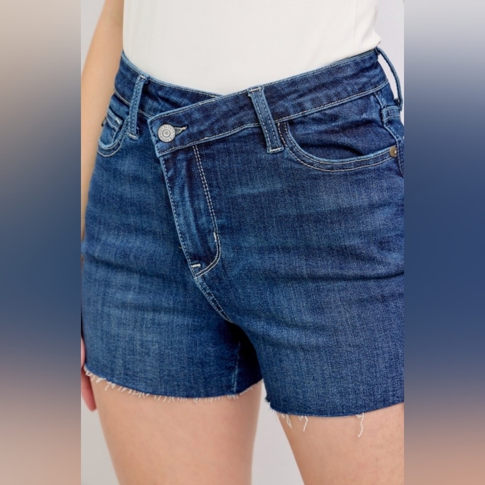 Judy Blue High Rise Dark Wash Criss Cross Crossover Waistband Shorts Various NEW - Picture 3 of 16
